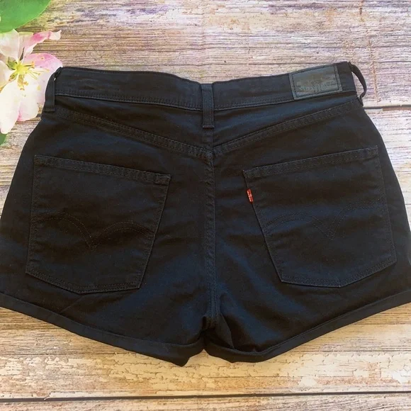 Levi’s Black High Rise Short • Sz 5 - Picture 3 of 10